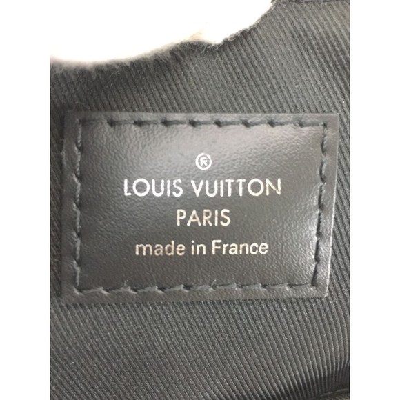 Louis Vuitton Briefcase Explorer Monogram Eclipse Handbag - Picture 3 of 9